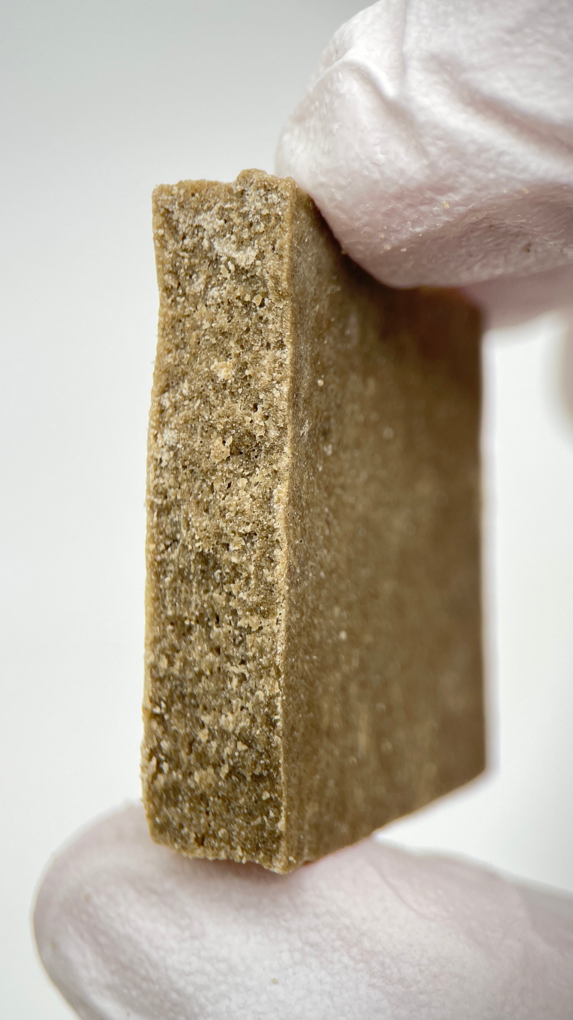Frosty Trees CBD Hash 3.5g — Easygreen x Roican Exotics Drop | EU Certified Hemp UK